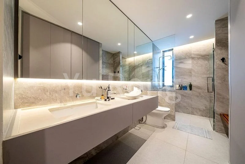 5 Bed Terraced House (Landed) for Sale in Kovan Garden - Image 2