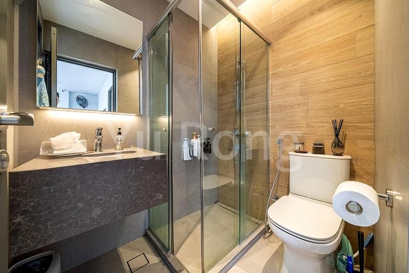 5 Bed Terraced House (Landed) for Sale in Kovan Garden - Image 1