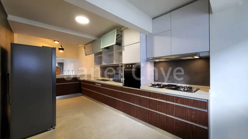 3 Bed Condo for Rent in  Chancery Court - Image 8