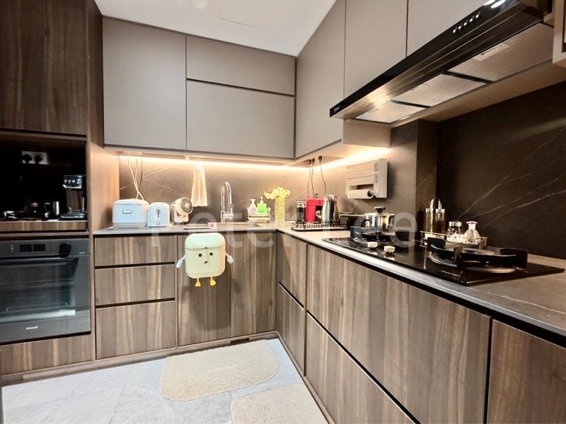 4 Bed Executive Condo for Sale in  Sea Horizon - Image 8