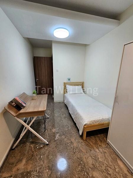 Master Room (Condo) for Rent in  Crystal Court - Image 13