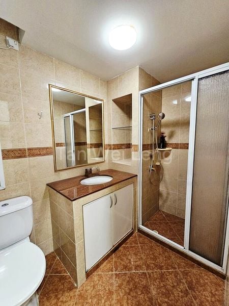 Master Room (Condo) for Rent in  Crystal Court - Image 9