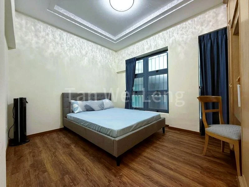 Master Room (Condo) for Rent in  Crystal Court - Image 6