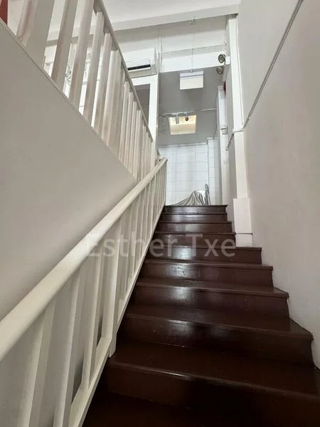 Shop / Shophouse for Rent: Haji Lane Shophouse - Image 4