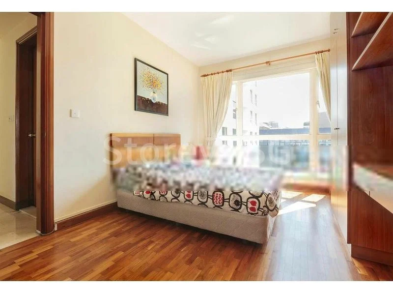 2 Bed Apartment (Condo) for Rent in  Burlington Square - Image 6