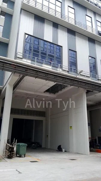 Factory / Workshop (B2) for Rent: Tuas South Connection - Image 4