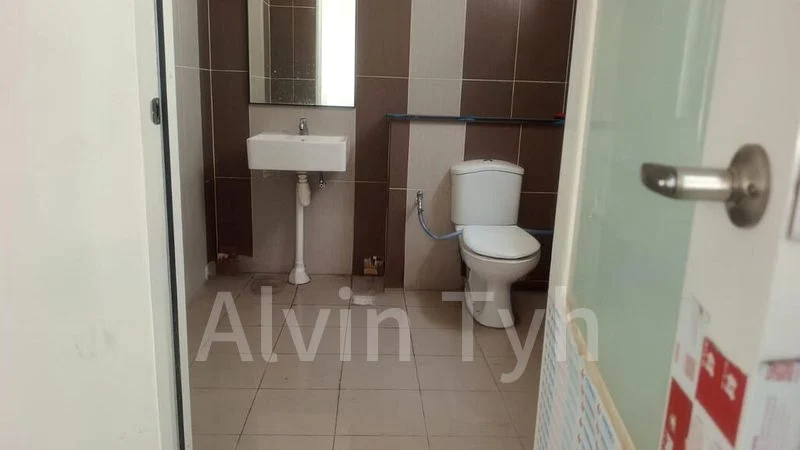 Factory / Workshop (B2) for Rent: Tuas South Connection - Image 1