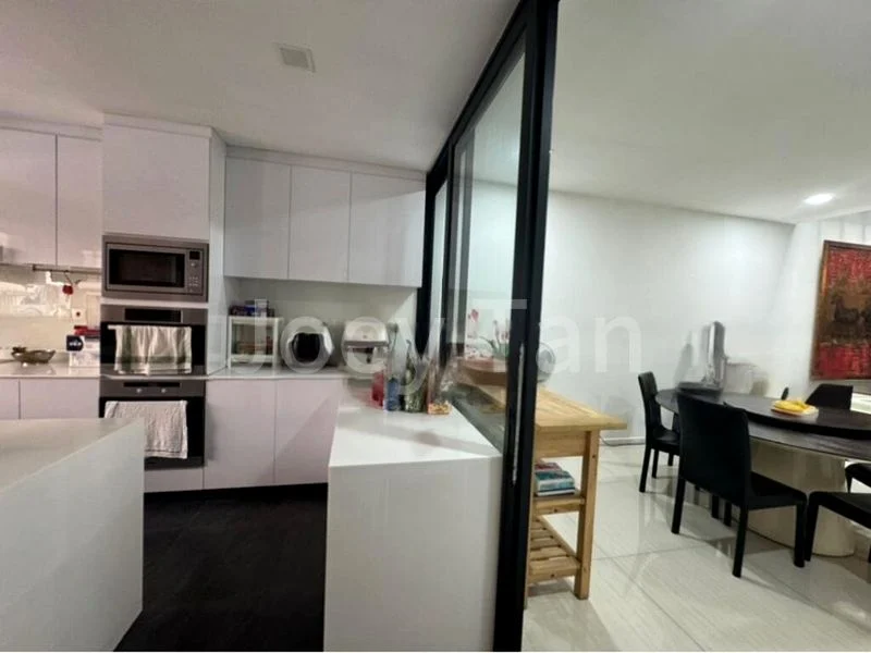 8 Bed Terraced House (Landed) for Sale in Jalan Bunga Rampai - Image 4