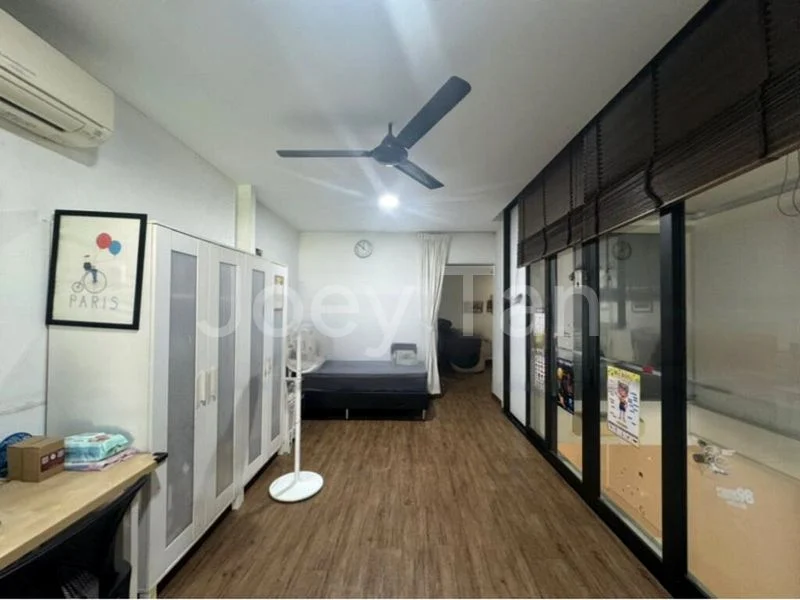 8 Bed Terraced House (Landed) for Sale in Jalan Bunga Rampai - Image 10