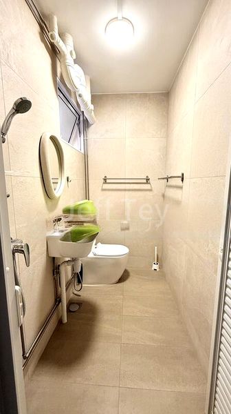 Common Room (HDB) for Rent in  304 Tampines Street 32 - Image 2