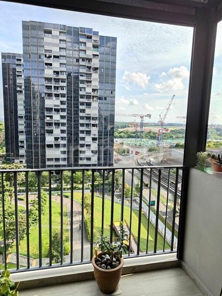 2 Bed Condo for Rent in High Park Residences - Image 4