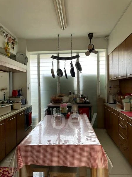 5 Bed Semi-Detached House (Landed) for Rent in  Mistral Park - Image 4