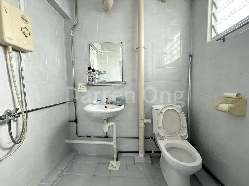 4 Room (4S) HDB for Sale in  412 Saujana Road - Image 3