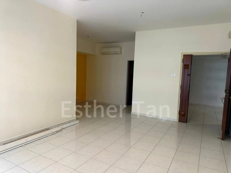 3 Bed Condo for Rent in  Park East - Image 1