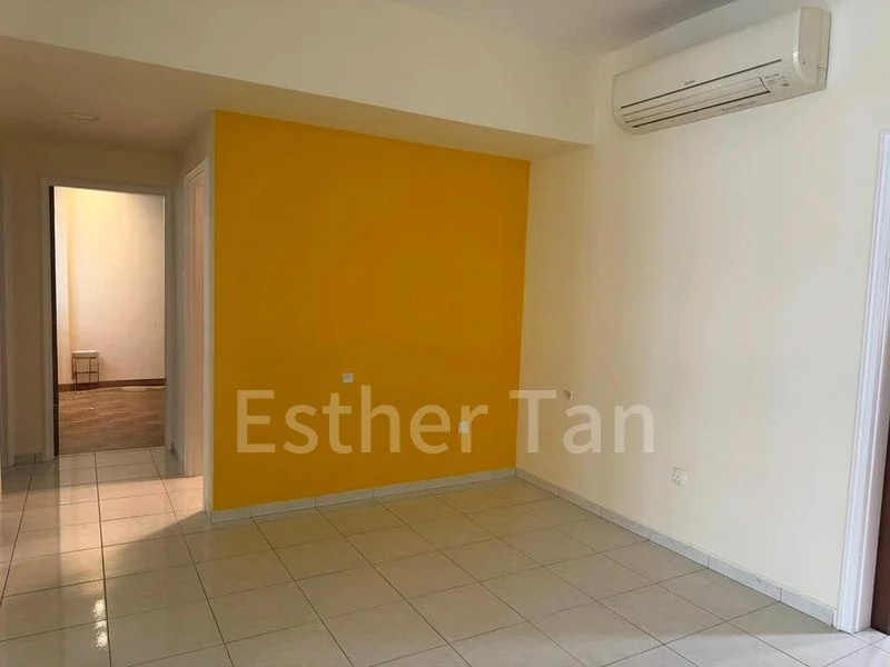 3 Bed Condo for Rent in  Park East - Image 8