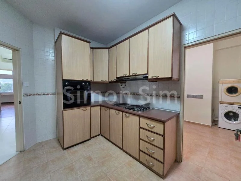 3 Bed Condo for Rent in Clementi Park - Image 3