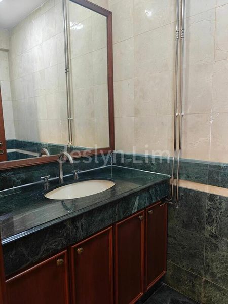 4 Bed Semi-Detached House (Landed) for Sale in  Kew Avenue - Image 8