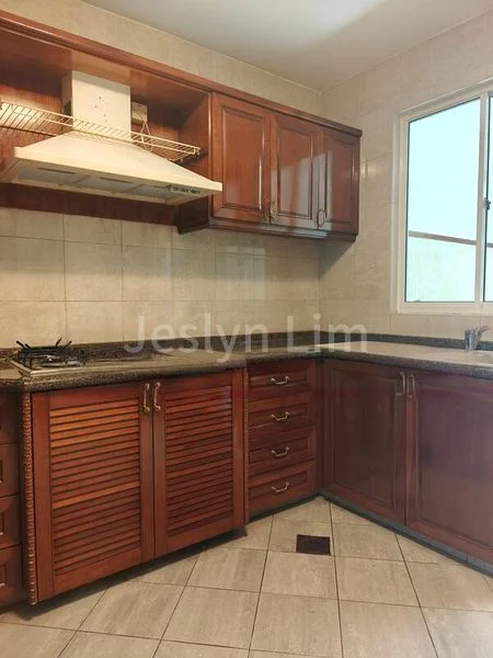 4 Bed Semi-Detached House (Landed) for Sale in Kew Avenue - Image 6