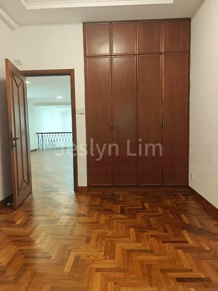 4 Bed Semi-Detached House (Landed) for Sale in Kew Avenue - Image 9