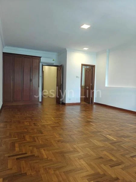 4 Bed Semi-Detached House (Landed) for Sale in  Kew Avenue - Image 13