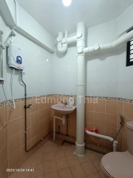 4 Room (4NG) HDB for Rent in  610 Ang Mo Kio Avenue 4 - Image 7