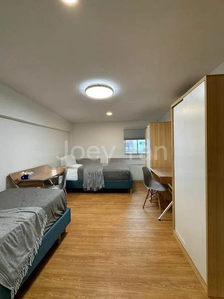 Shop / Shophouse for Sale: Shophouse, 3-Storey, Freehold, Jalan SS 2/61, Petaling Jaya - Image 2