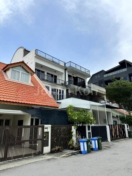 4 Bed Terraced House (Landed) for Rent in  Still Lane - Image 12