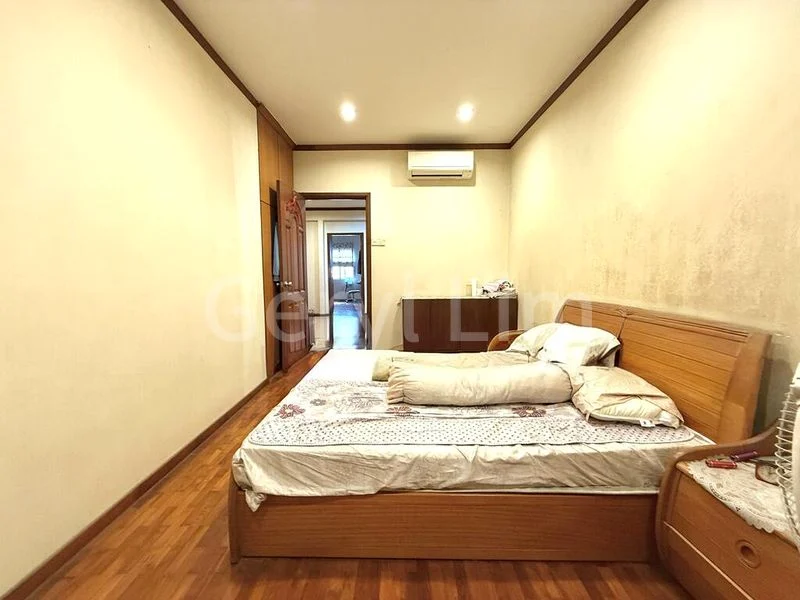 4 Bed Terraced House (Landed) for Sale in  The Clementvale - Image 6