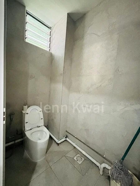 Light Industrial (B1) for Rent: E-Centre @ Redhill - Image 2