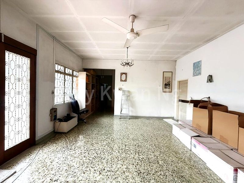 7 Bed Bungalow (Landed) for Sale in  Chancery Lane - Image 15