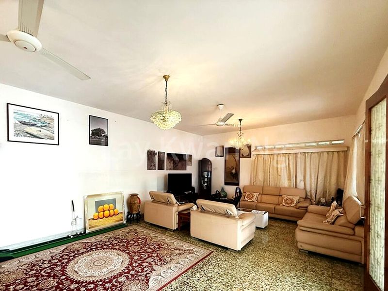 7 Bed Bungalow (Landed) for Sale in  Chancery Lane - Image 18
