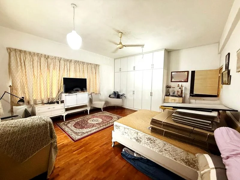 7 Bed Bungalow (Landed) for Sale in  Chancery Lane - Image 5