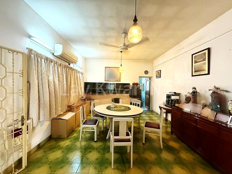 7 Bed Bungalow (Landed) for Sale in  Chancery Lane - Image 2