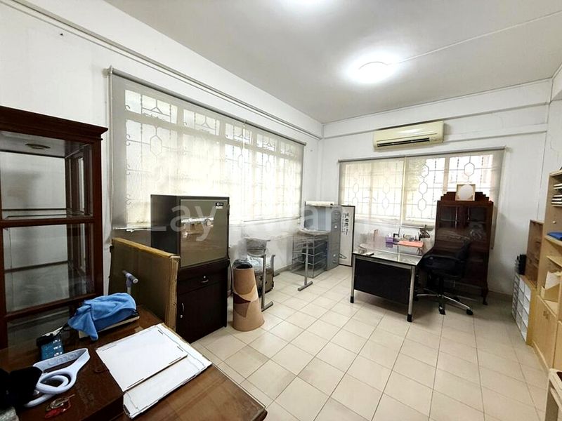 7 Bed Bungalow (Landed) for Sale in  Chancery Lane - Image 7