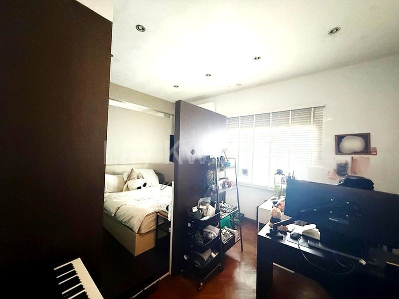 7 Bed Bungalow (Landed) for Sale in  Chancery Lane - Image 12