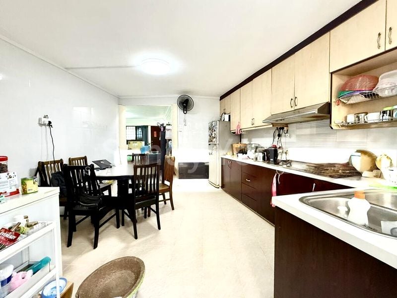 4 Room (4NG) HDB for Sale in  110 Bedok Reservoir Road - Image 4