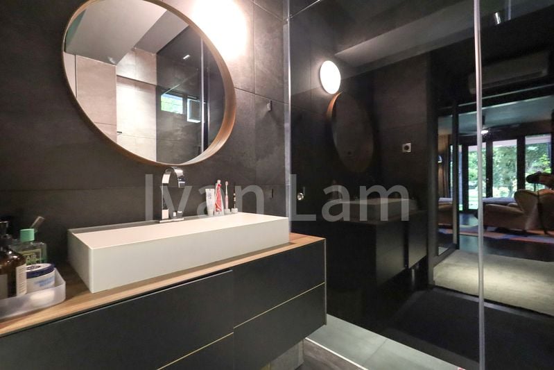 5 Bed Semi-Detached House (Landed) for Sale in Huit - Image 3