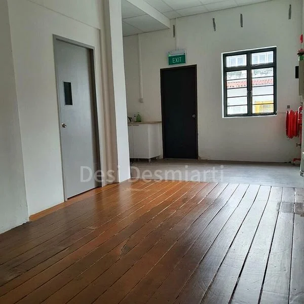 Shop / Shophouse for Rent: 2 Adjoining Shophouses, with Attic, for Co-Living, Office, or School - Image 4