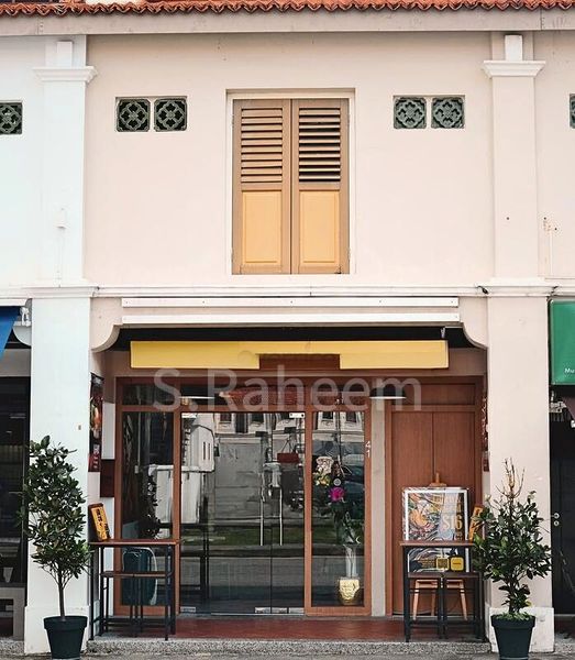 Food & Beverage for Rent: 41 Sultan Gate - Image 2