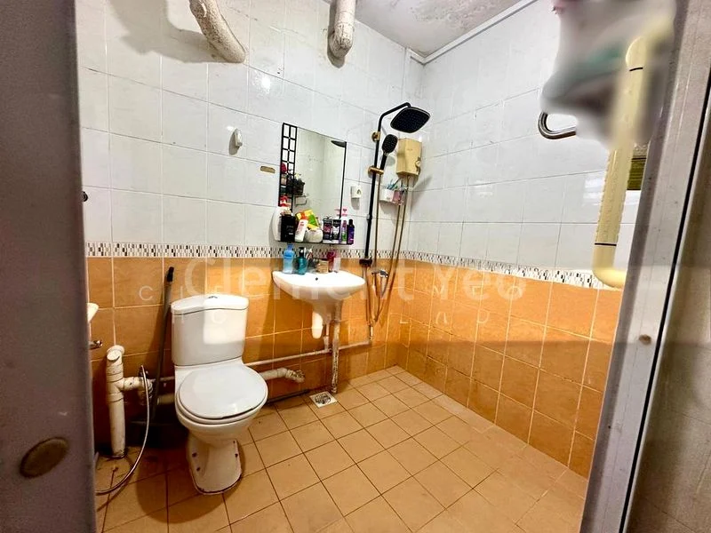 3 Room (3A) HDB for Sale in  260 Bukit Batok East Avenue 4 - Image 3