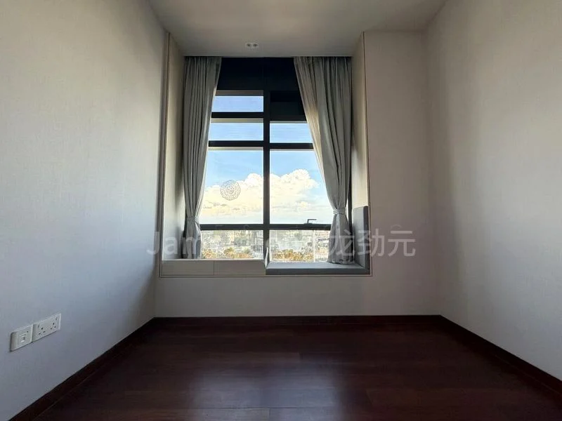 3 Bed Condo for Rent in  Nouvel 18 - Image 7