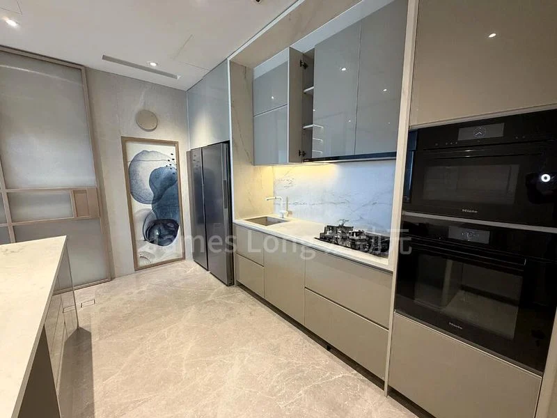 3 Bed Condo for Rent in  Nouvel 18 - Image 8