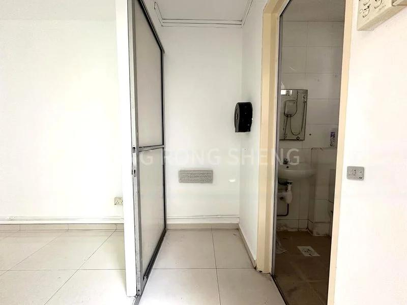 Shop / Shophouse for Rent: North Bridge Road Shop House - Image 3