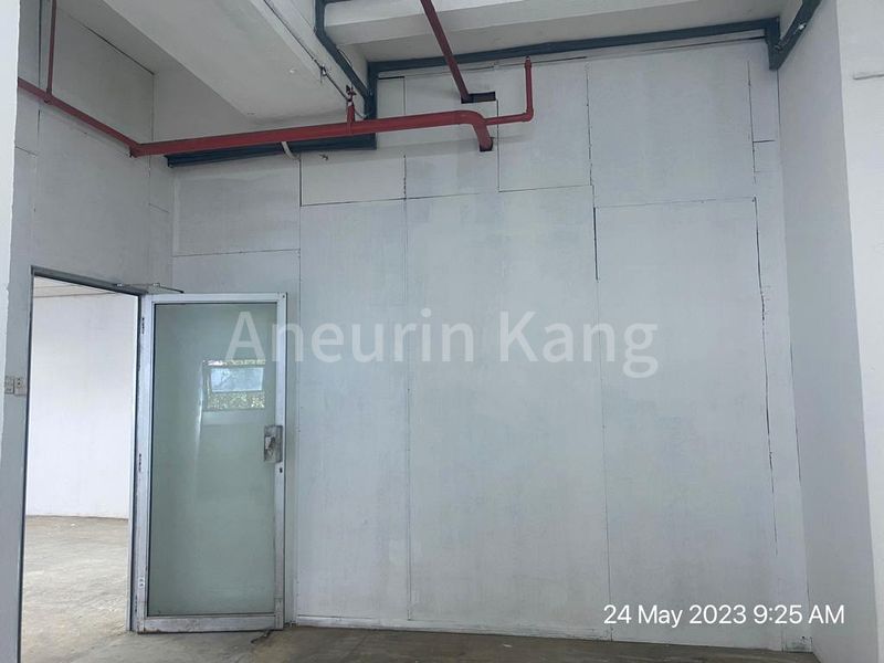 Factory / Workshop (B2) for Rent in  Ruby Industrial Complex - Image 7