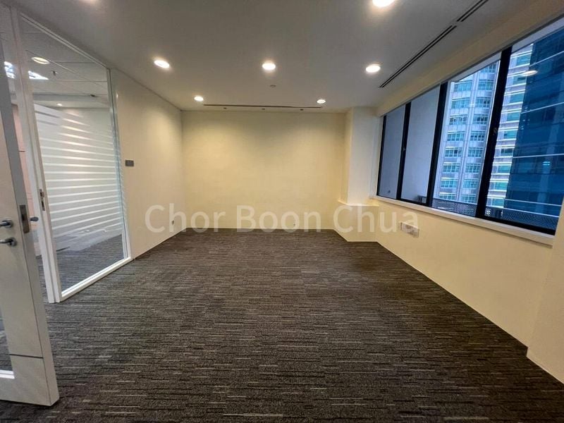 Office for Sale: International Plaza - Image 2