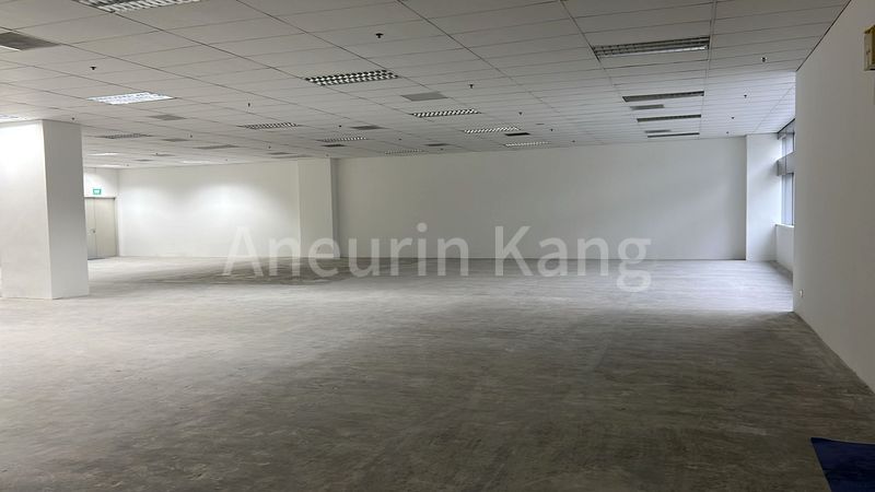 Light Industrial (B1) for Rent in  Corporation Place - Image 4