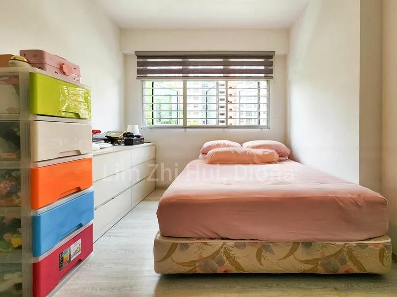 Common Room (HDB) for Rent in  460D Bukit Batok West Avenue 9 - Image 1