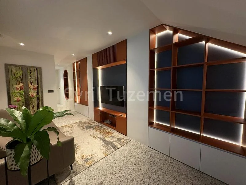2 Bed Walk-up Apartment (Condo) for Rent in  Mohamed Sultan Road - Image 1