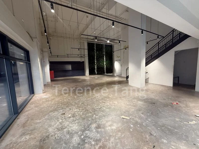 Light Industrial (B1) for Rent: Apex @ Henderson - Image 1