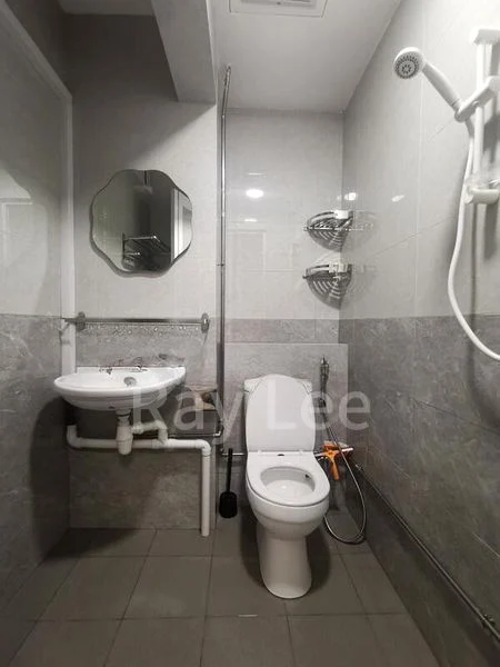 Master Room (Condo) for Rent in  People's Park Centre - Image 4